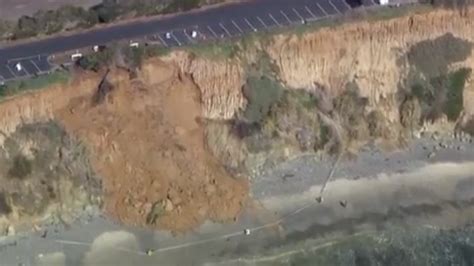 Bluff collapses in North County